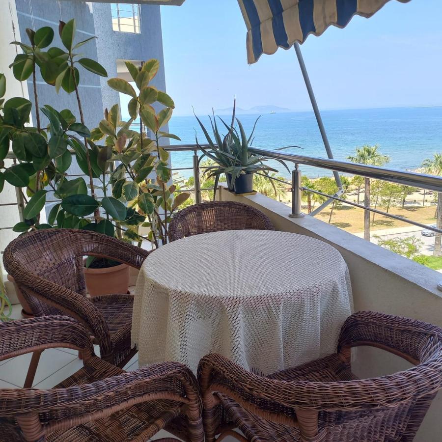 Lungo Mare & Luxury Apartments Vlore Exterior photo