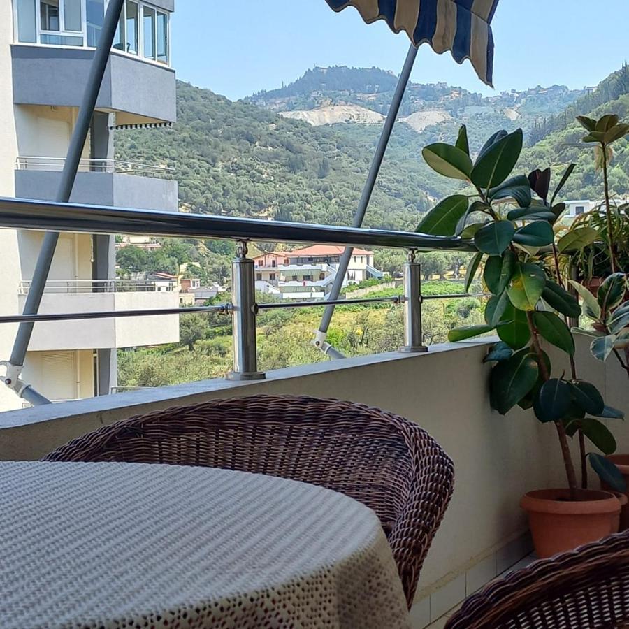Lungo Mare & Luxury Apartments Vlore Exterior photo