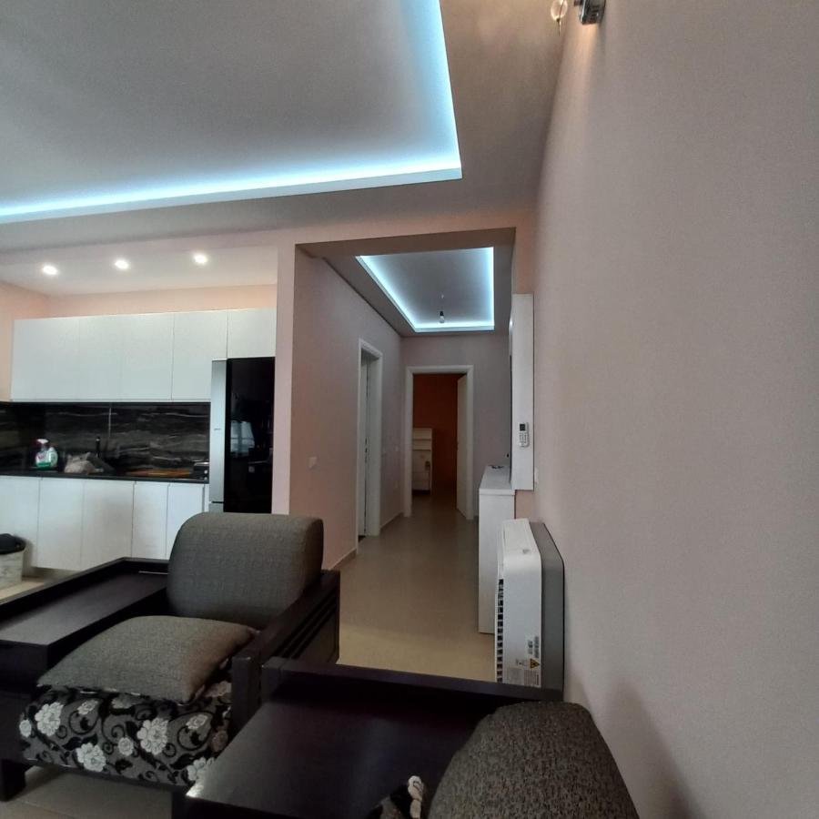 Lungo Mare & Luxury Apartments Vlore Exterior photo